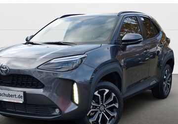Toyota Yaris Cross 1.800 km 27.850 &euro; Kassel 34125