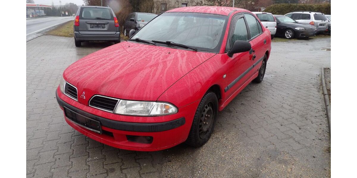 Mitsubishi Carisma 113.000 km 1.999 &euro; Bautzen 02625