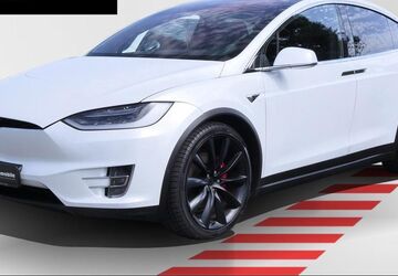 Tesla Model X 86.084 km 35.890 &euro; Marne 25709