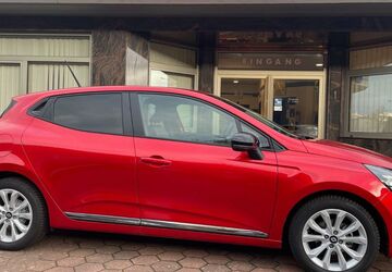 Renault Clio 1.759 km 17.990 &euro; Neu Wulmstorf 21629