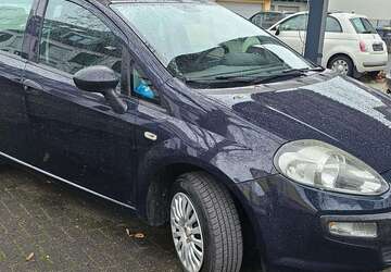 Fiat Punto 140.000 km 2.800 &euro; Hilden 40721