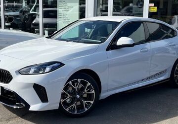 BMW 216 3.600 km 42.799 &euro; Pirmasens 66954