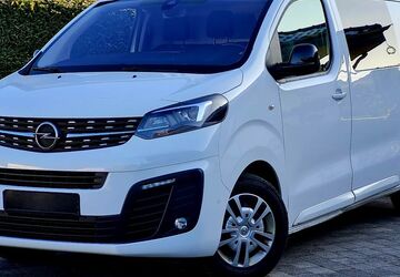 Opel Vivaro 110.000 km 18.981 &euro; Bad Lippspringe 33175