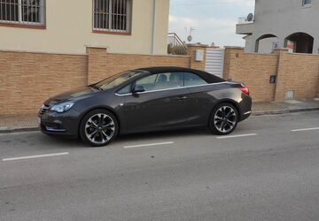 Opel Cascada 68.000 km 15.900 &euro; Voerde 46562