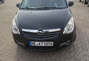 Opel Agila 130.000 km 3.000 &euro; Meerbusch 40667