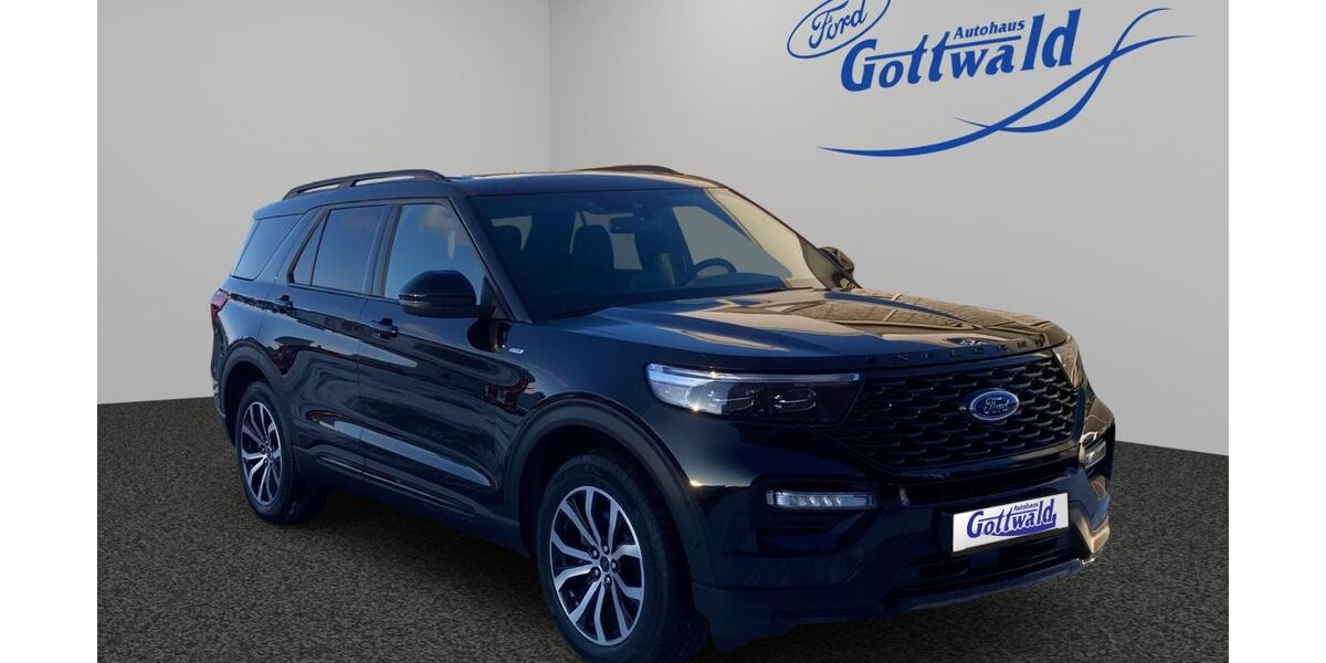 Ford Explorer 37.295 km 58.990 &euro; Luckenwalde 14943