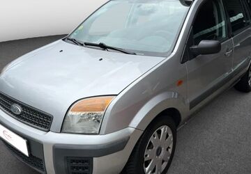 Ford Fusion 223.300 km 1.750 &euro; Hürth 50354