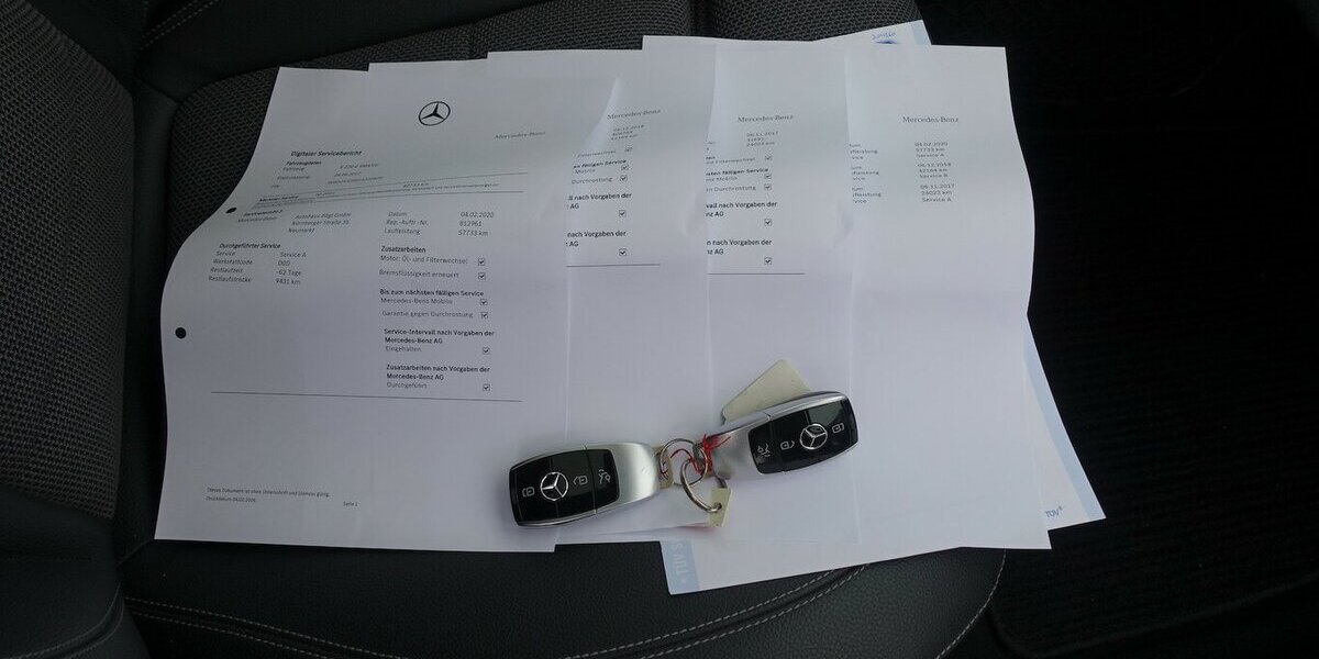 Mercedes-Benz E 220 d 4Matic Avantgarde Leder AHK eGHSD 8x Alu 71.000 km 25.950 &euro; Neumarkt/OPf 92318