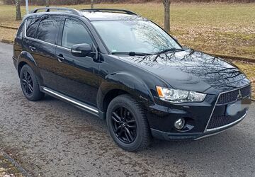 Mitsubishi Outlander 149.550 km 7.300 &euro; Mulda 09619