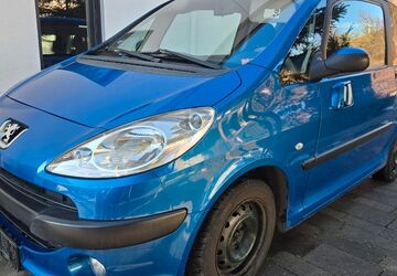 Peugeot 1007 129.242 km 1.400 &euro; Chemnitz 09125