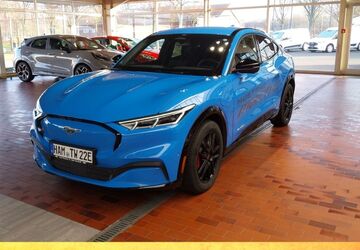 Ford Mustang Mach-E 29.000 km 27.990 &euro; Lippstadt 59557