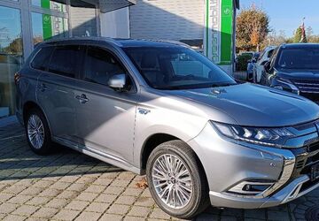 Mitsubishi Plug-in Hybrid Outlander 55.010 km 23.990 &euro; Magdeburg 39124