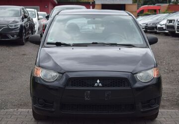 Mitsubishi Colt 176.000 km 1.599 &euro; Berlin 13597