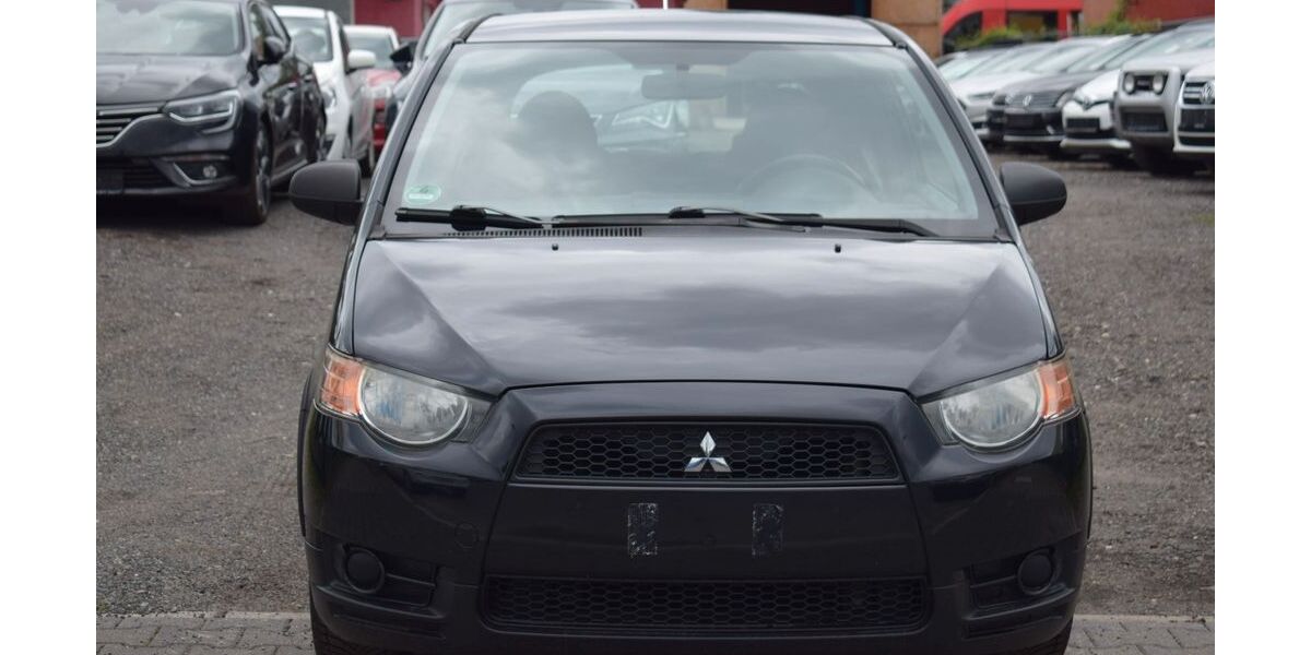 Mitsubishi Colt 176.000 km 1.599 &euro; Berlin 13597