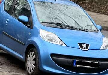Peugeot 107 155.000 km 2.500 &euro; Oer-Erkenschwick 45739