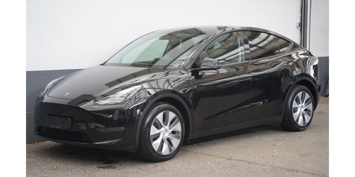 Tesla Model Y 51.987 km 36.250 &euro; Mönchengladbach 41236