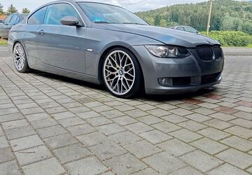 BMW 335 220.000 km 17.999 &euro; Furth im Wald 93437