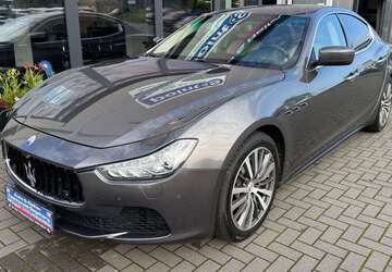 Maserati Ghibli 47.987 km 33.450 &euro; Bad Segeberg 23795