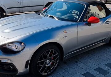 Abarth 124 Spider 28.000 km 27.000 &euro; Stadtbergen 86391