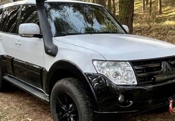 Mitsubishi Pajero 189.000 km 15.000 &euro; Bonn 53117