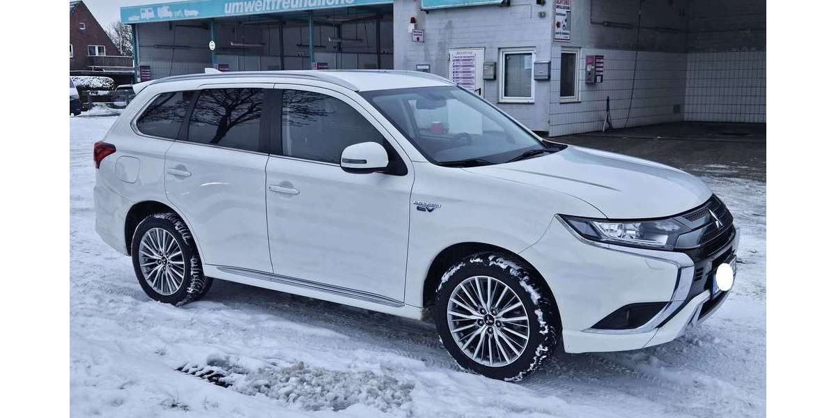 Mitsubishi Outlander 40.970 km 23.500 &euro; Büdelsdorf 24782