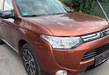 Mitsubishi Outlander 146.000 km 9.999 &euro; Ditzingen 71254