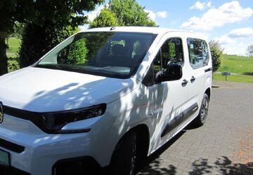 Citroen Berlingo 4.500 km 26.450 &euro; Mammelzen 57636