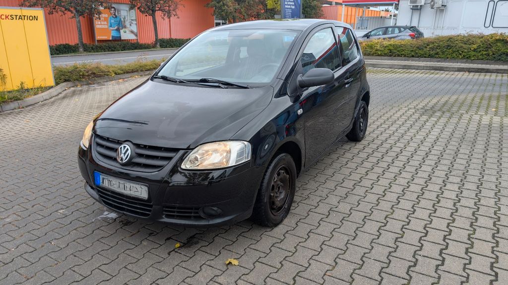 VW Fox 129.000 km 2.500 &euro; Dresden 01277