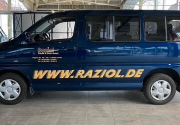 Toyota Hiace 143.877 km 12.500 &euro; Iserlohn 58642