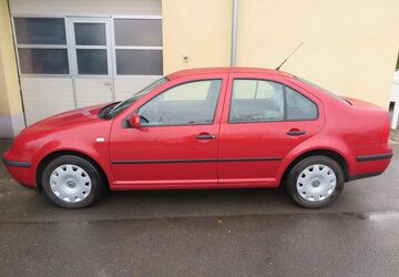 VW Bora 97.000 km 4.200 &euro; Weissenfels 06667