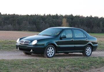 Lancia Lybra 60.000 km 6.950 &euro; Zeddam 