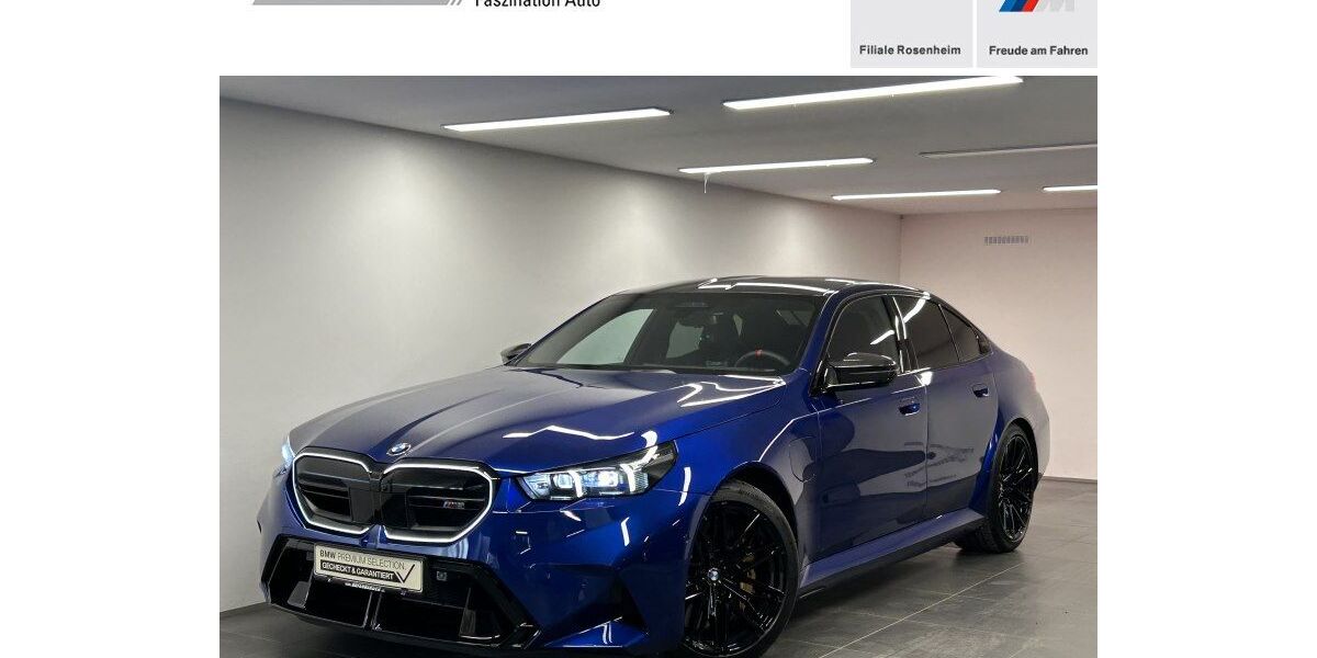 BMW M5 7.433 km 139.450 &euro; Rosenheim 83026