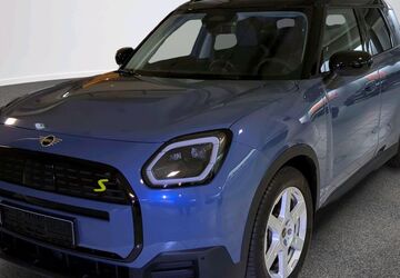 Mini Countryman SE (Cooper) 1.582 km 40.109 &euro; 