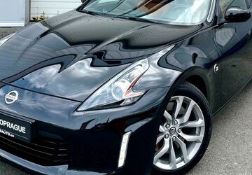 Nissan 370Z 45.117 km 26.210 &euro; Jílové u Prahy 