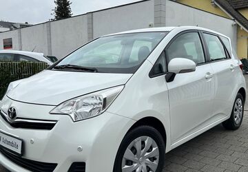 Toyota Verso-S 65.646 km 7.990 &euro; Soest 59494