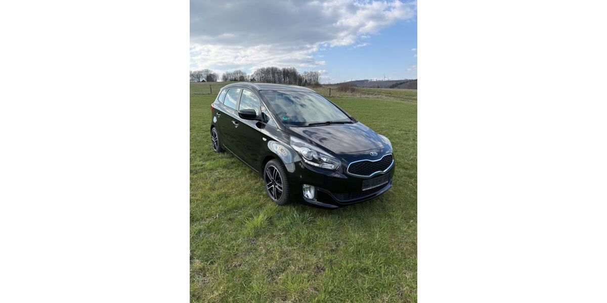 Kia Carens 130.000 km 8.000 &euro; Steinau an der Straße 36396