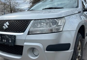 Suzuki Grand Vitara 144.295 km 4.300 &euro; München 80939