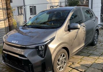 Kia Picanto 15.200 km 15.800 &euro; München 81247