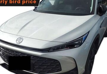 MG HS 12.852 km 22.449 &euro; Ergolding 84030