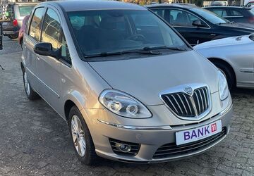 Lancia MUSA 88.147 km 5.350 &euro; Lübeck 23556