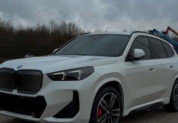 BMW iX1 9.800 km 49.850 &euro; Gronau 48599