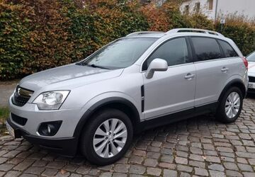 Opel Antara 185.000 km 7.900 &euro; Berlin 12059
