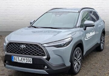 Toyota Corolla Cross 12.980 km 37.460 &euro; Bitburg 54634