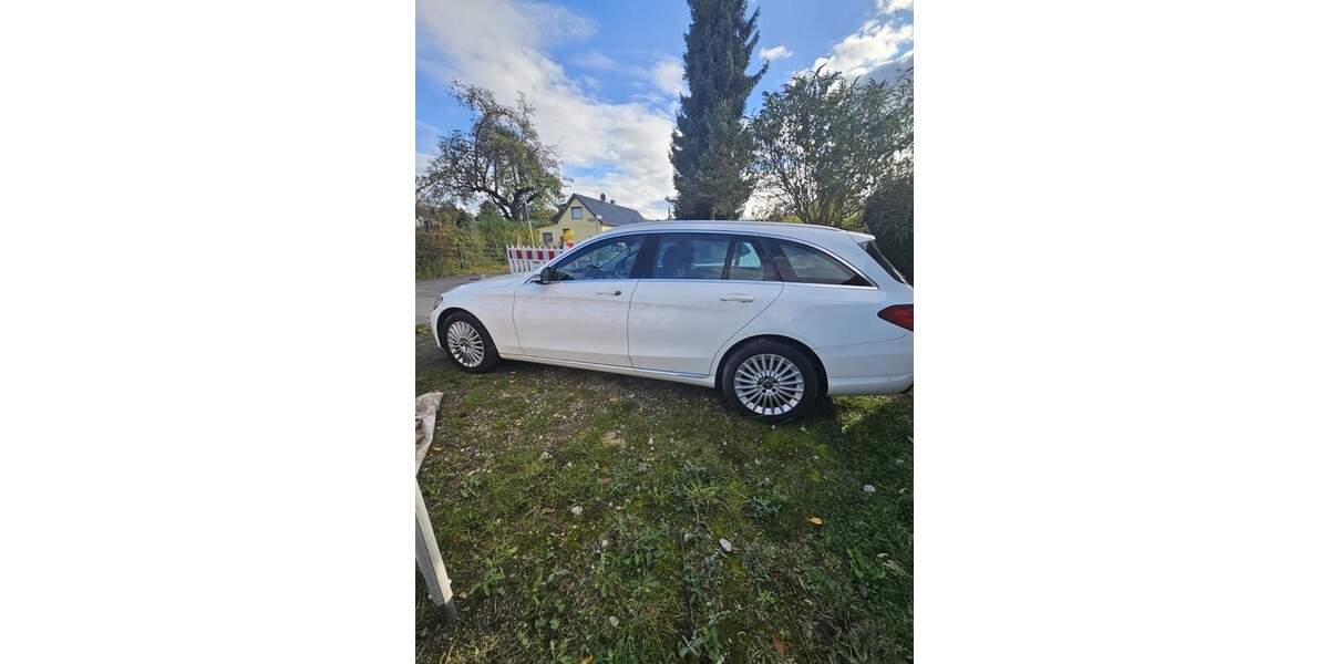 Mercedes-Benz c200d 140.000 km 6.850 &euro; Berlin 10178