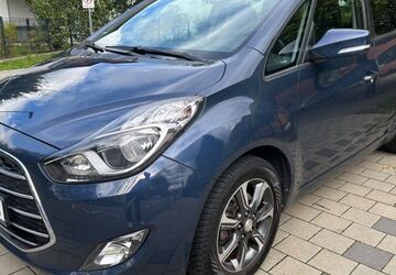 Hyundai ix20 72.061 km 11.499 &euro; Wiesloch 69168