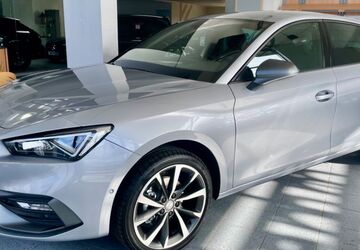 Seat Leon 3.150 km 24.900 &euro; Elsdorf 50189