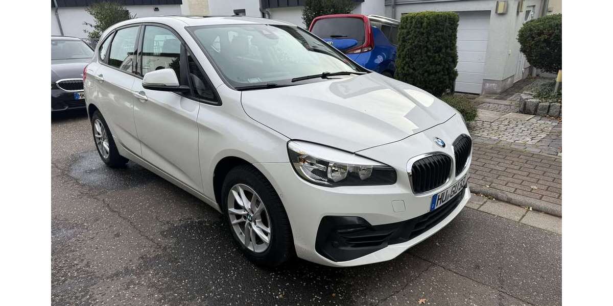BMW 216 184.000 km 10.300 &euro; Frankfurt 60594