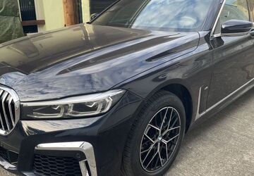 BMW 730 102.957 km 35.999 &euro; Berlin 12099