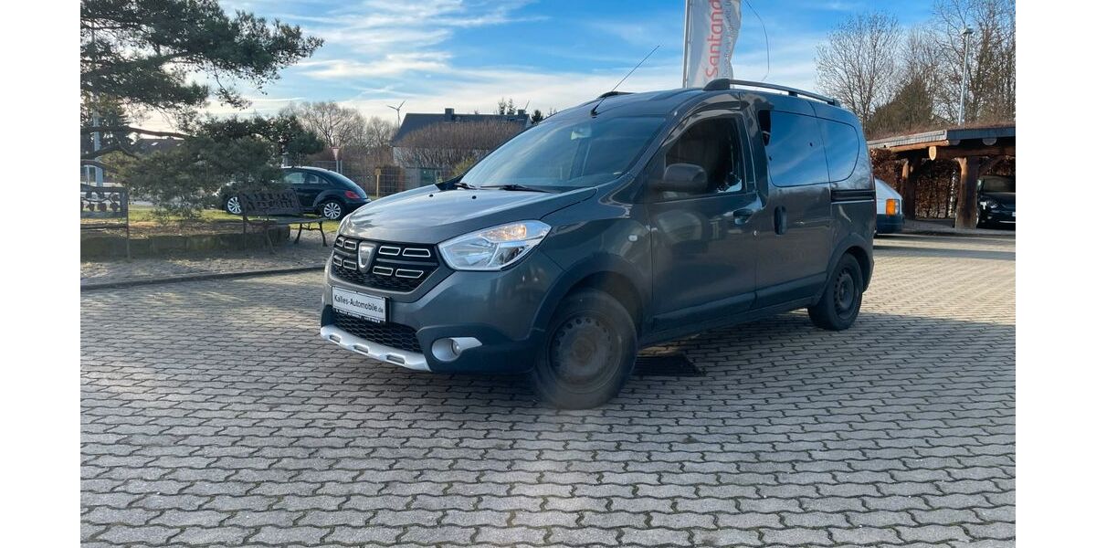 Dacia Dokker 83.000 km 14.490 &euro; Zeitz 06712