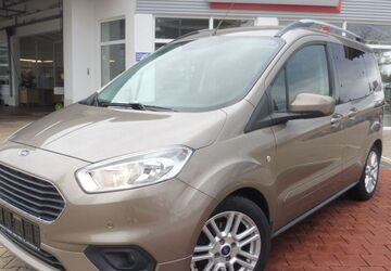 Ford Tourneo Courier 62.479 km 13.980 &euro; Hofkirchen Ortsteil Pirka 94544